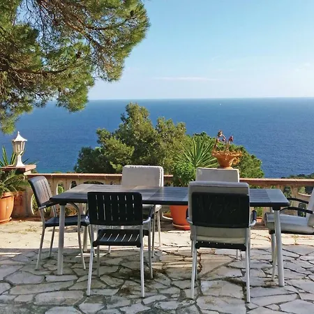 Amazing In With House A Mountain View Holiday home *