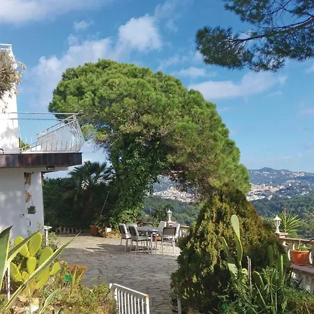 Amazing In With House A Mountain View Holiday home